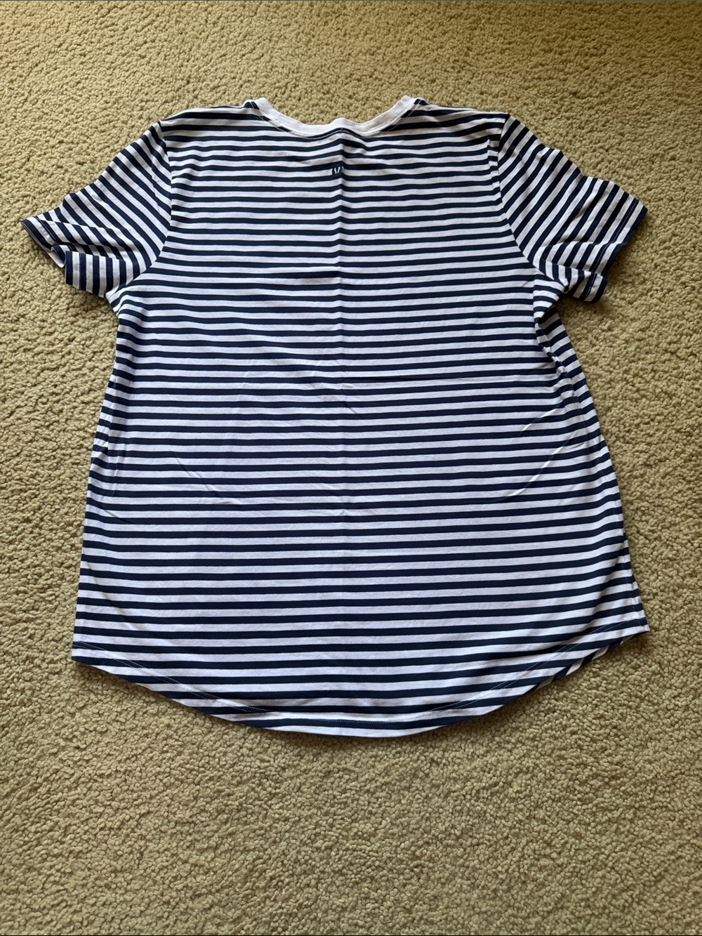 Lululemon Love Crewneck Bold Narrow Stripe White Navy - Picture 2 of 3